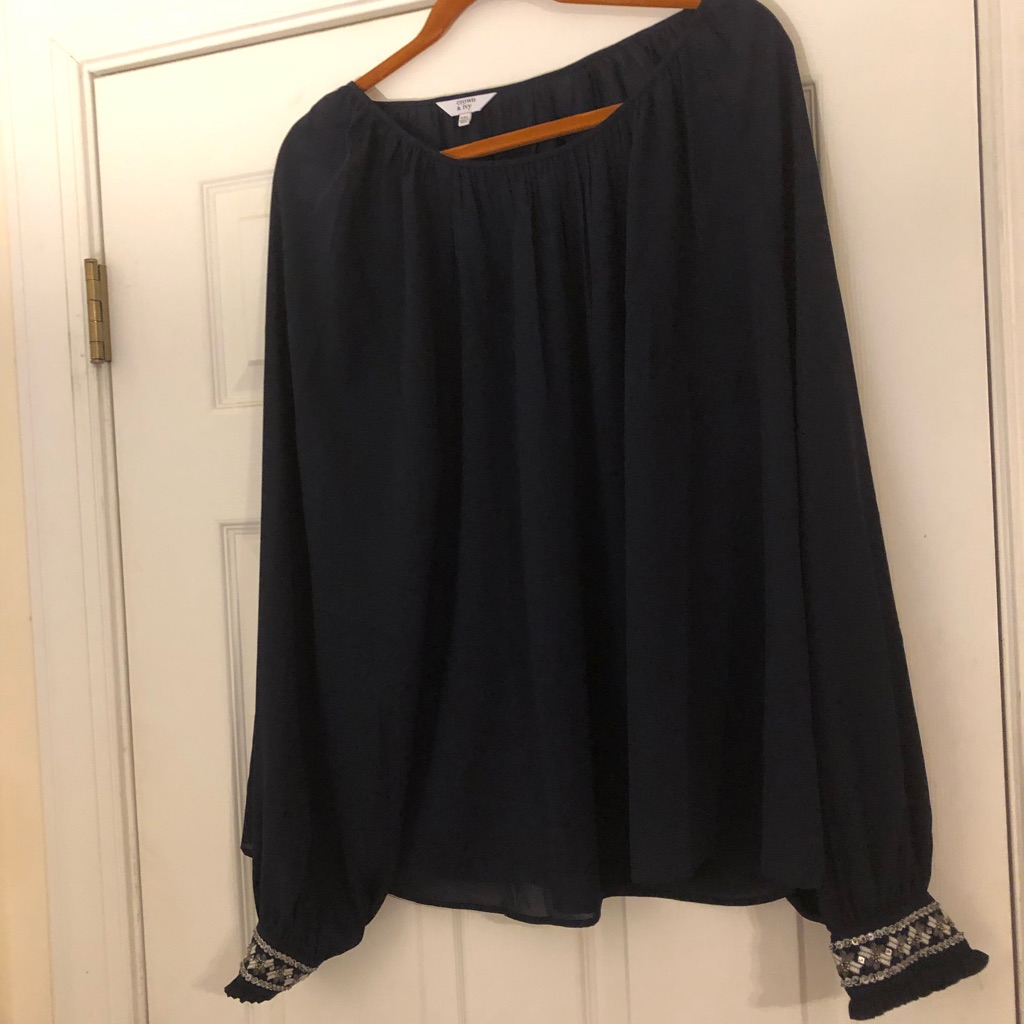 Crown  Ivy Navy Blouse
